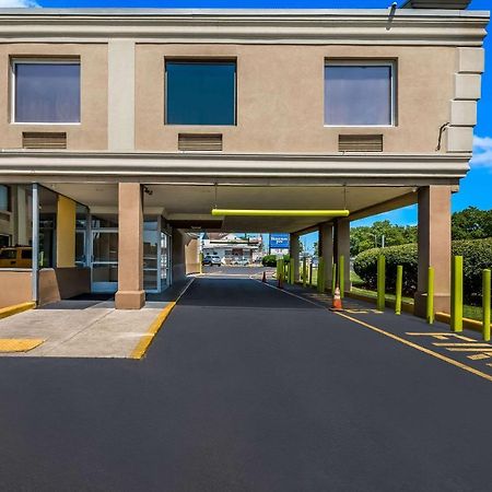 Rodeway Inn Филаделфия Екстериор снимка
