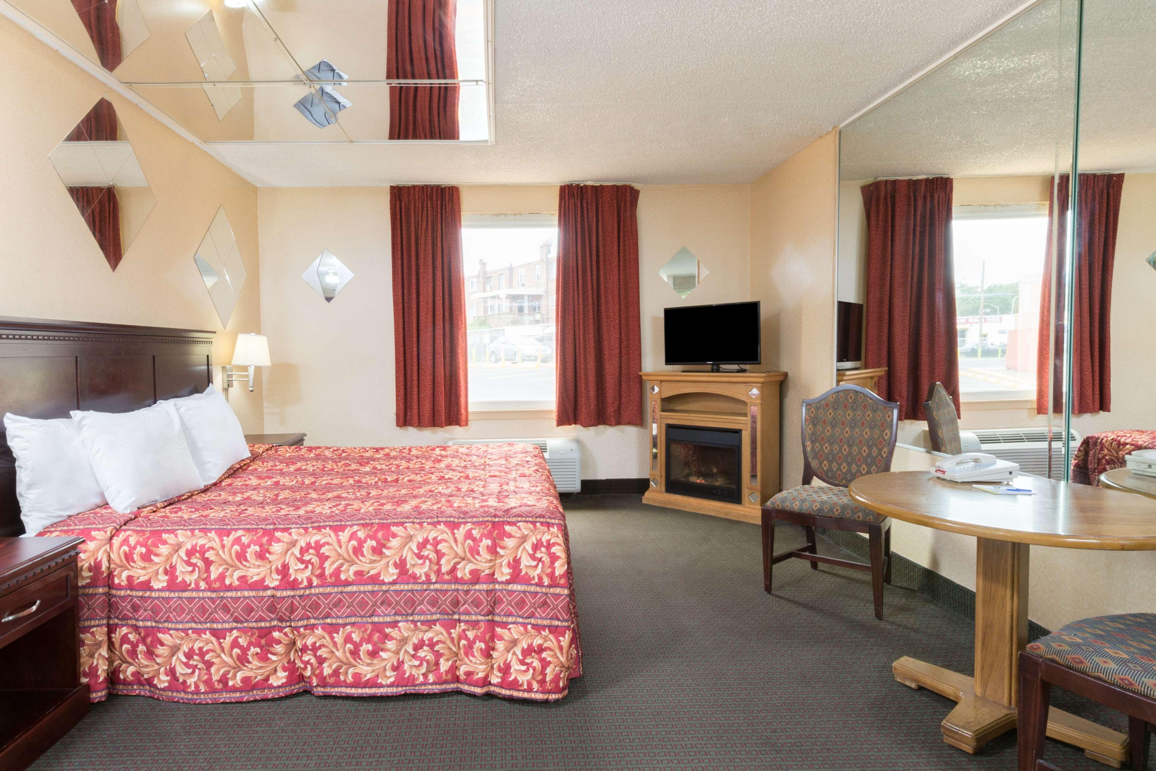 Rodeway Inn Филаделфия Екстериор снимка