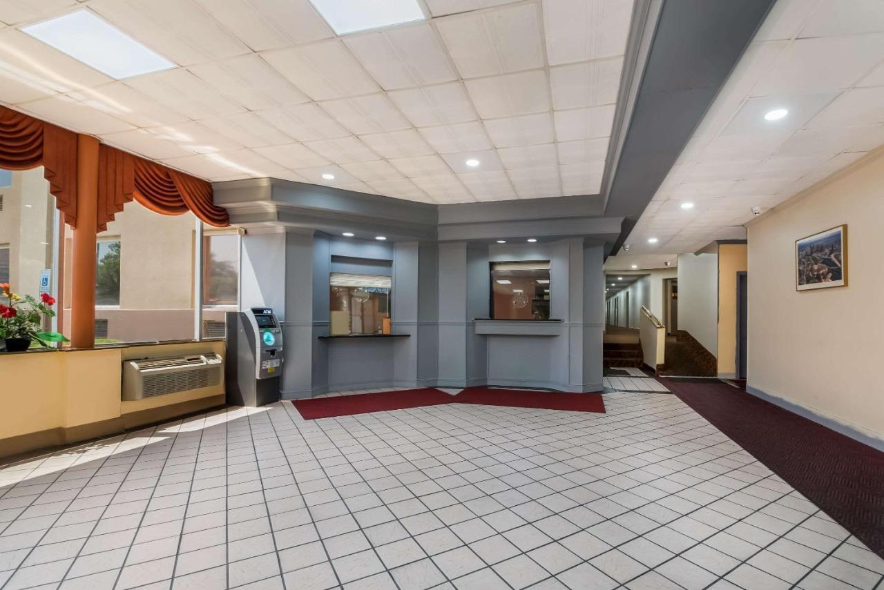 Rodeway Inn Филаделфия Екстериор снимка