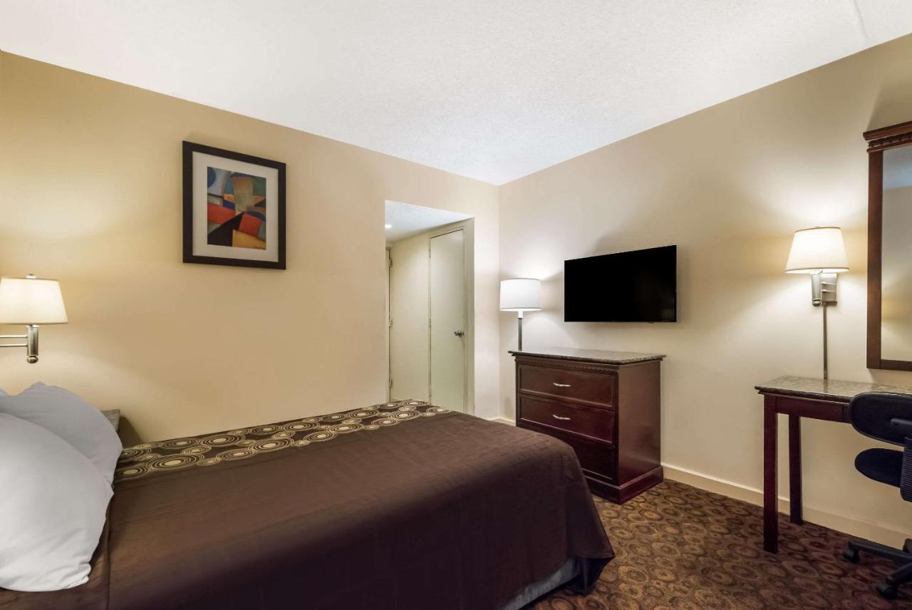 Rodeway Inn Филаделфия Екстериор снимка