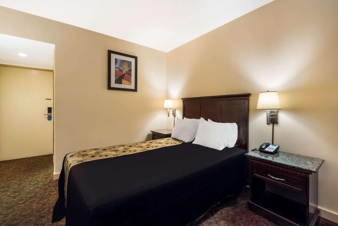 Rodeway Inn Филаделфия Екстериор снимка